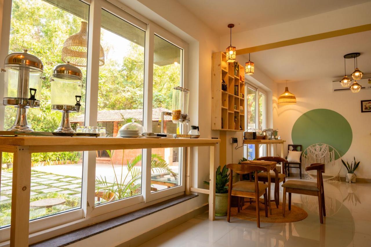 Locomo Boutique, Morjim - Stay Work Eat Dış mekan fotoğraf