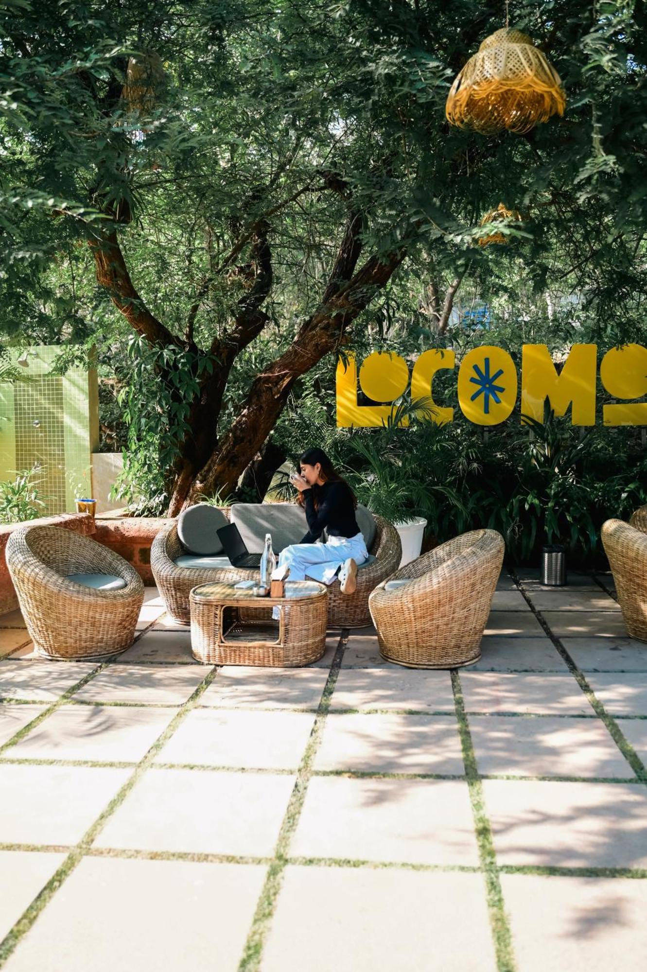Locomo Boutique, Morjim - Stay Work Eat Dış mekan fotoğraf