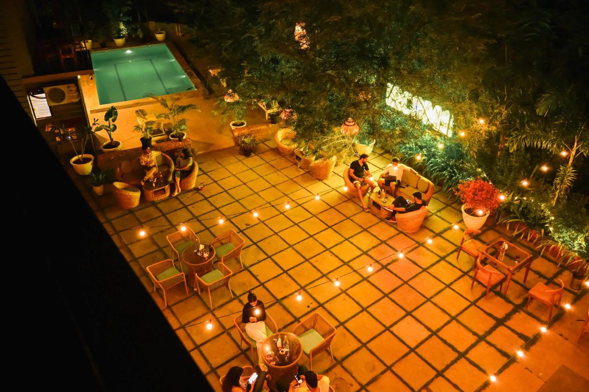 Locomo Boutique, Morjim - Stay Work Eat Dış mekan fotoğraf