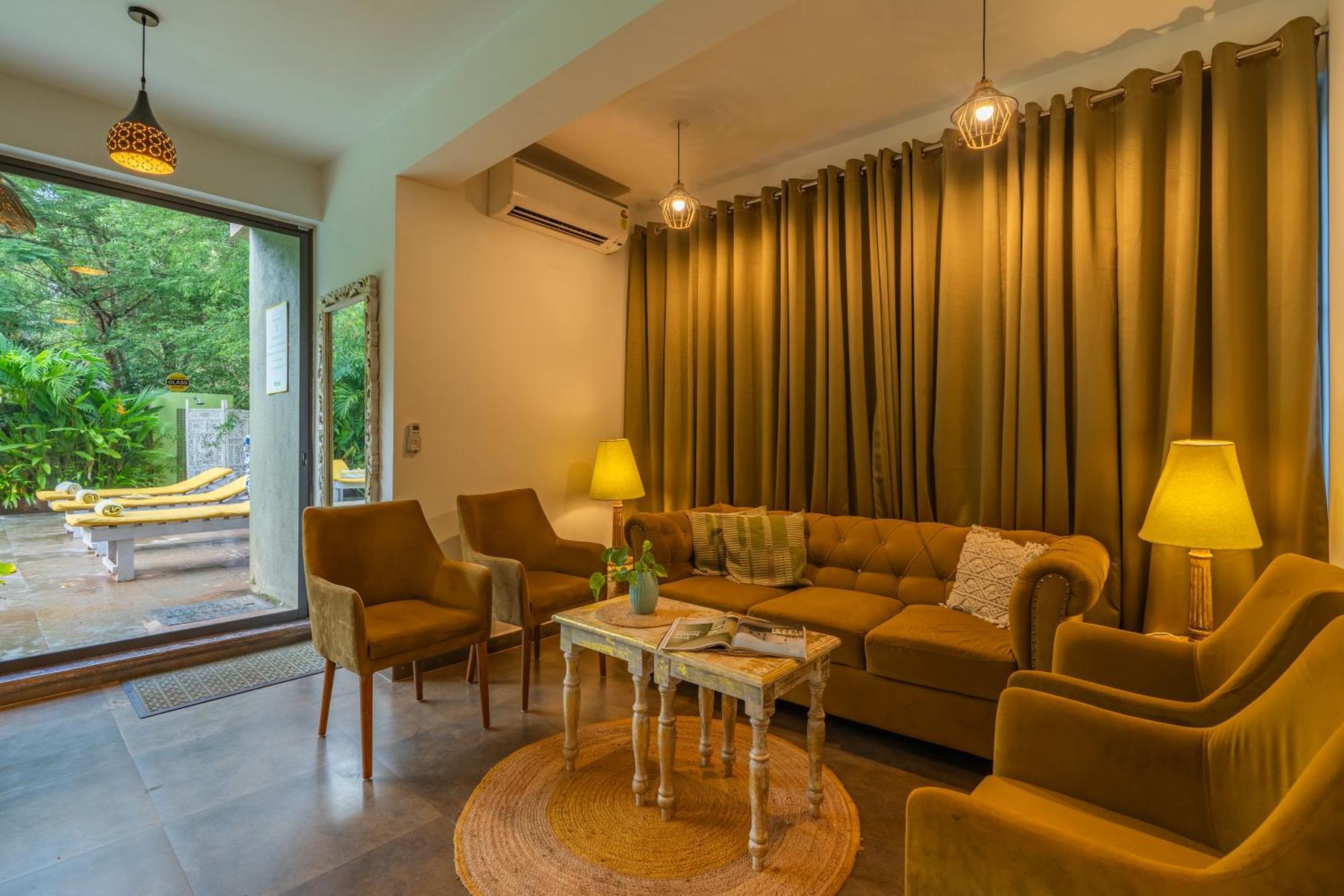 Locomo Boutique, Morjim - Stay Work Eat Dış mekan fotoğraf